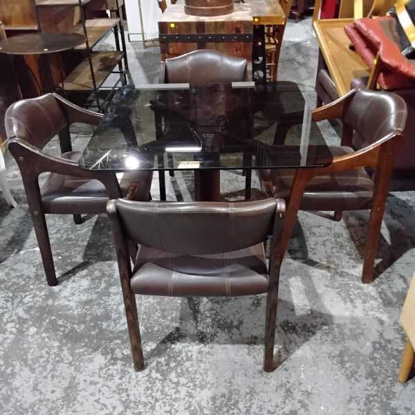 DINING SUITE