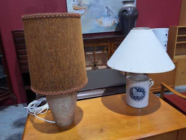 TABLE LAMPS