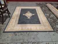 FLOOR RUG
