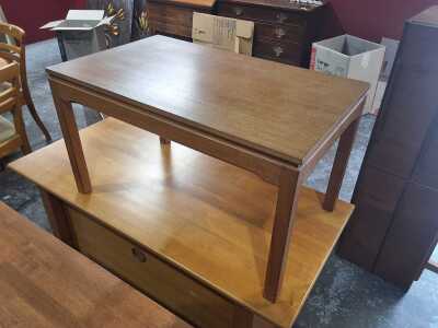 40 · SIDE TABLE
