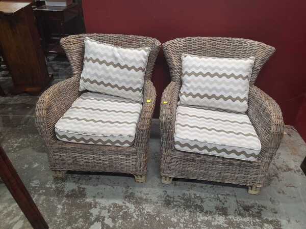 OUTDOOR CHAIRS