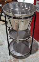 DRINKS STATION