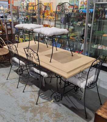 Outdoor Dining Suite
