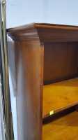 BOOKSHELF - 2