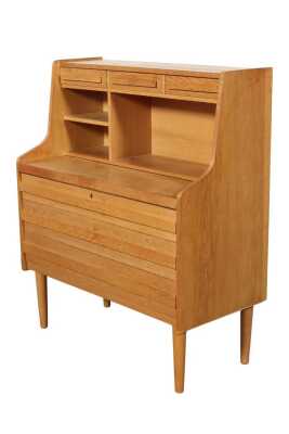 Oak Bureau