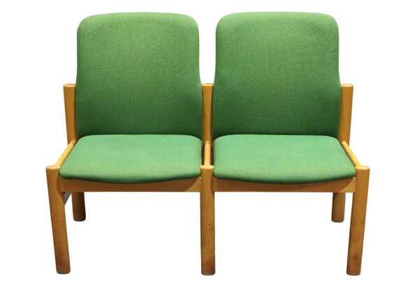 LOBBY CHAIR