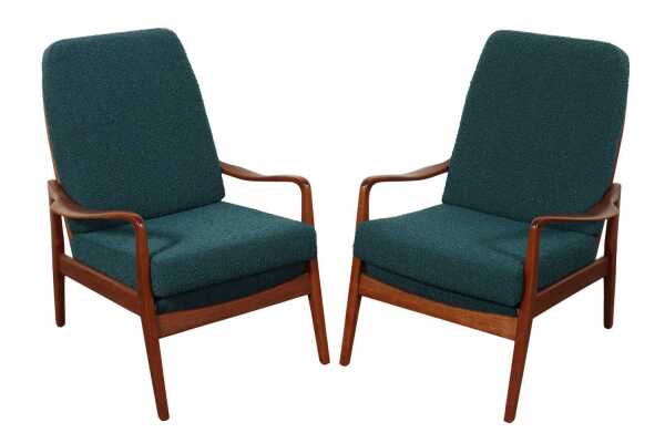 PAIR OF WOOMERA LOUNGE CHAIRS