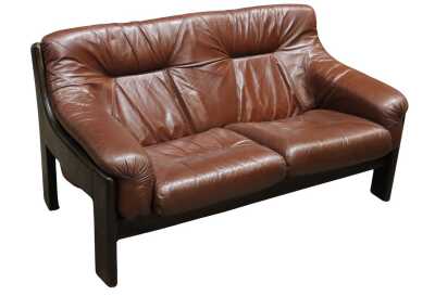 Leather Lounge