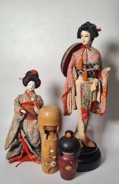JAPANESE DOLLS