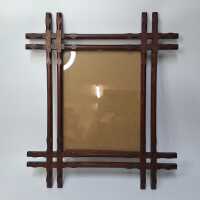 PICTURE FRAME
