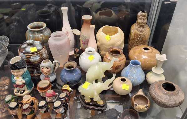 COLLECTABLES LOT