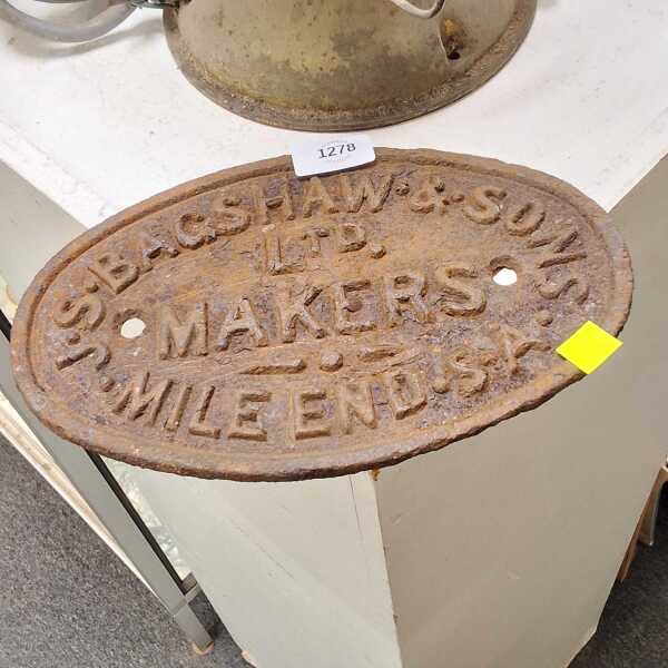 MACHINE PLAQUE
