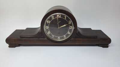 Mantel Clock