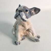 DOG FIGURE
