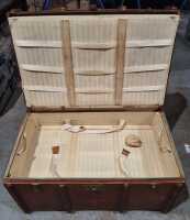 STEAMER TRUNK - 2
