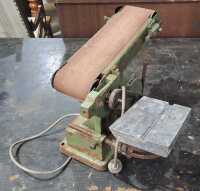 BELT SANDER