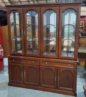 MACROB DISPLAY CABINET