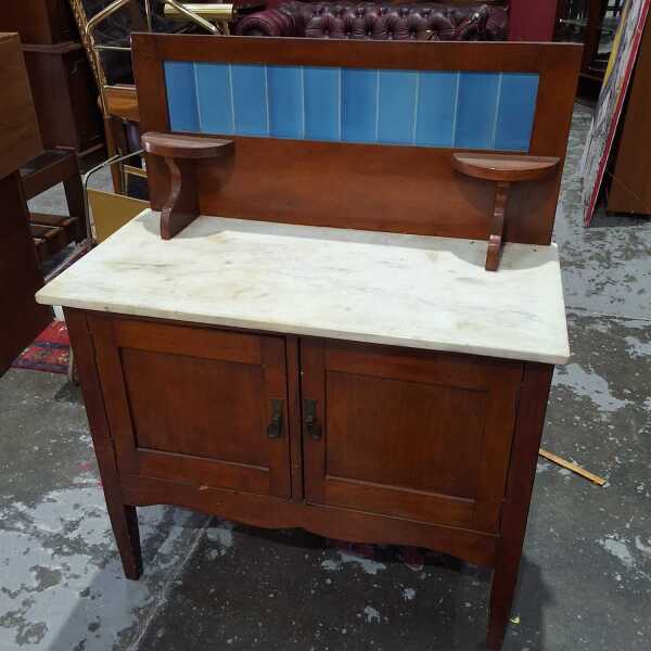 WASH STAND
