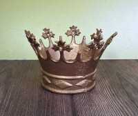 CROWN ORNAMENT
