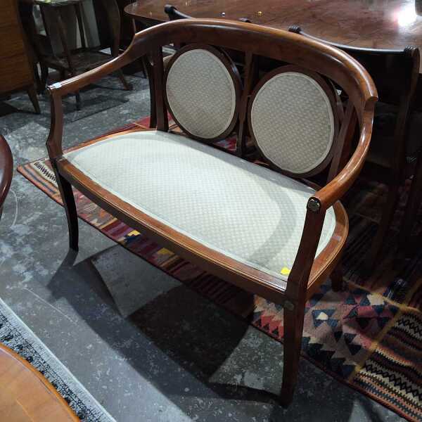 BENCH