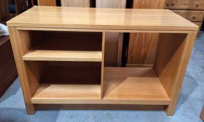 Shelf Unit
