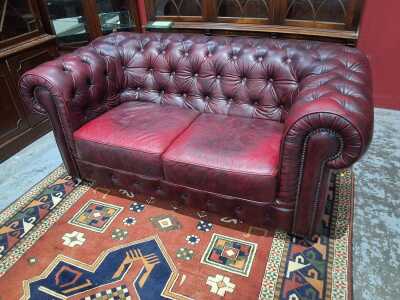59 · CHESTERFIELD LOUNGE