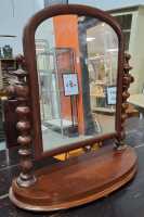 DRESSING MIRROR