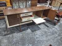 SIDEBOARD - 2