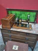 SEWING MACHINE