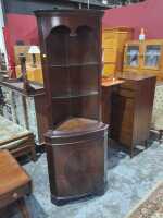 CORNER CABINET
