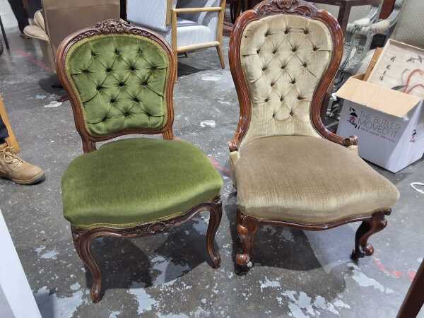 BEDROOM CHAIRS