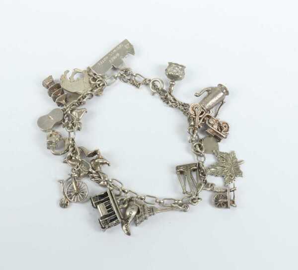 CHARM BRACELET