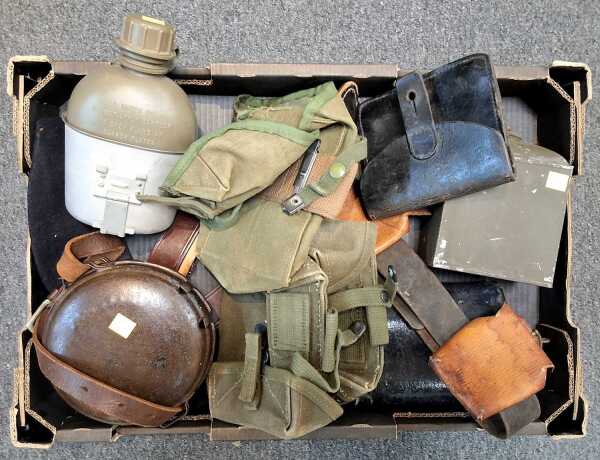 MILITARY COLLECTABLES