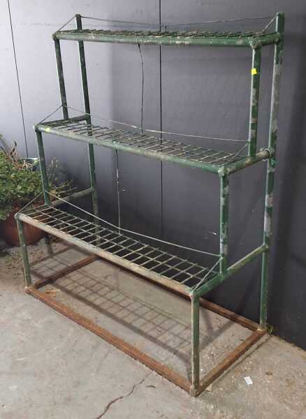 PLANT STAND