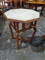 OCCASSIONAL TABLE