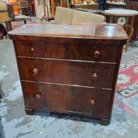 CHEST OF DRAWERS