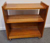 MOBILE BOOKSHELF