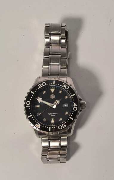 WRISTWATCH