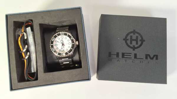 WRISTWATCH