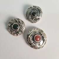 SILVER BUTTONS