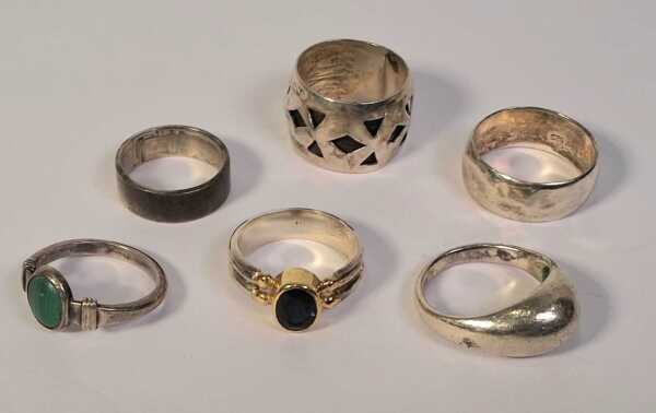 SILVER RINGS