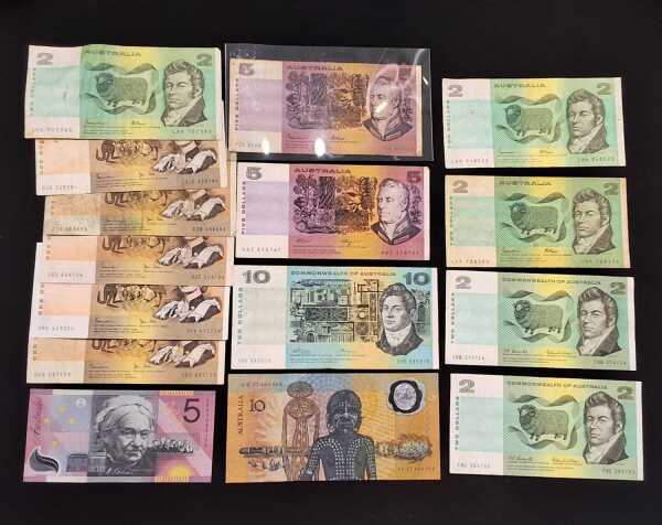 BANKNOTES