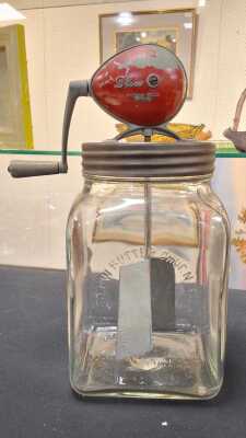 1220 · BUTTER CHURN