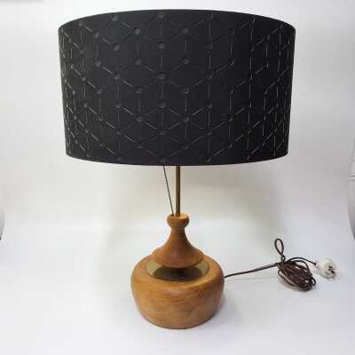 1169 · TABLE LAMP
