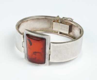 1021 · SILVER BANGLE