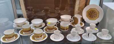 ROYAL DOULTON