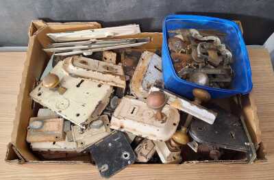 Locksmiths Lot