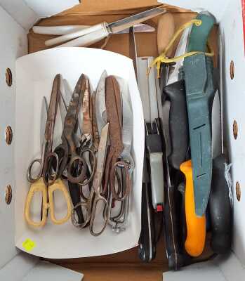 Knives & Scissors