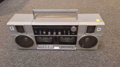 1333 · BOOM BOX