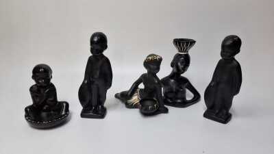 Barsony Figures
